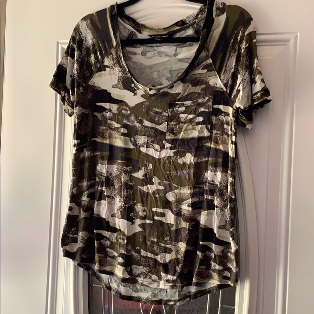 Rock & Republic Camo Pocket V-Neck Tee